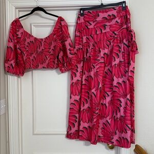 Pink and Black Leaf Print Two-Piece Set maxi skirt
